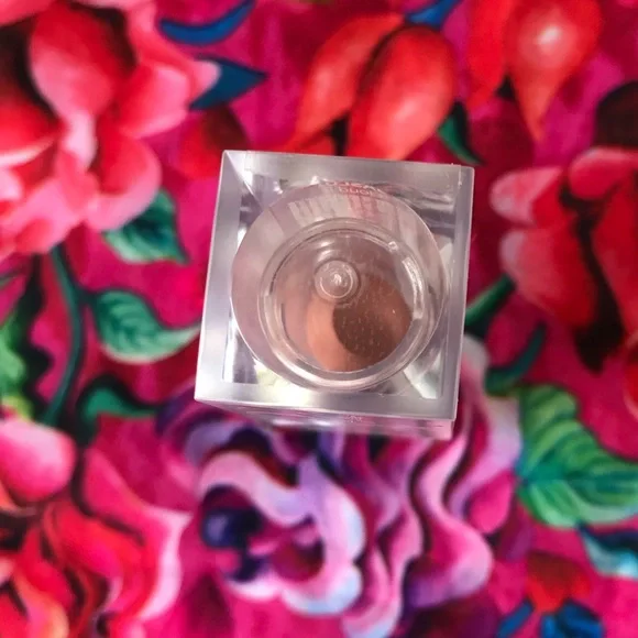 JOAH Air Light Lipstick - Cloude 9 Shade - Picture 5 of 7